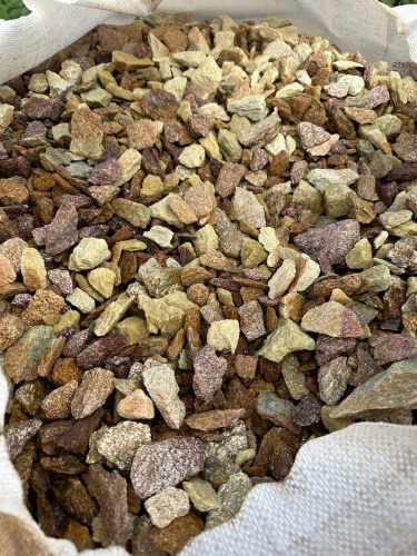 Златолит персиковый декоративная каменная крошка купить в Заводоуковске