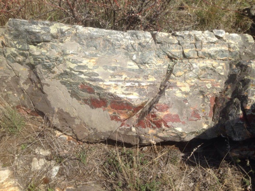 Гигантские зелёные валуны для ландшафтного дизайна весом более 5 тонн купить в Заводоуковске