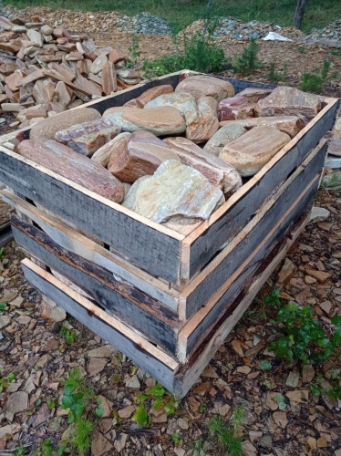 Златолит жёлтый, жёлто-зелёный глыбки и валуны для ланшафтного дизайна купить в Заводоуковске