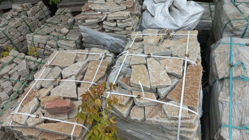 Гранитный плитняк галтованный для парковки купить в Заводоуковске