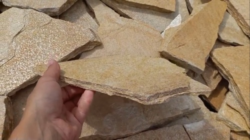 Плитняк златолит жёлтый для цоколя купить в Заводоуковске